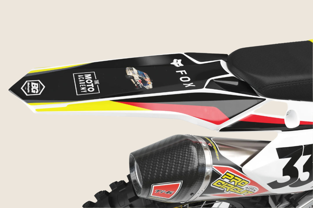 Suzuki | The Moto Academy Bike Graphix